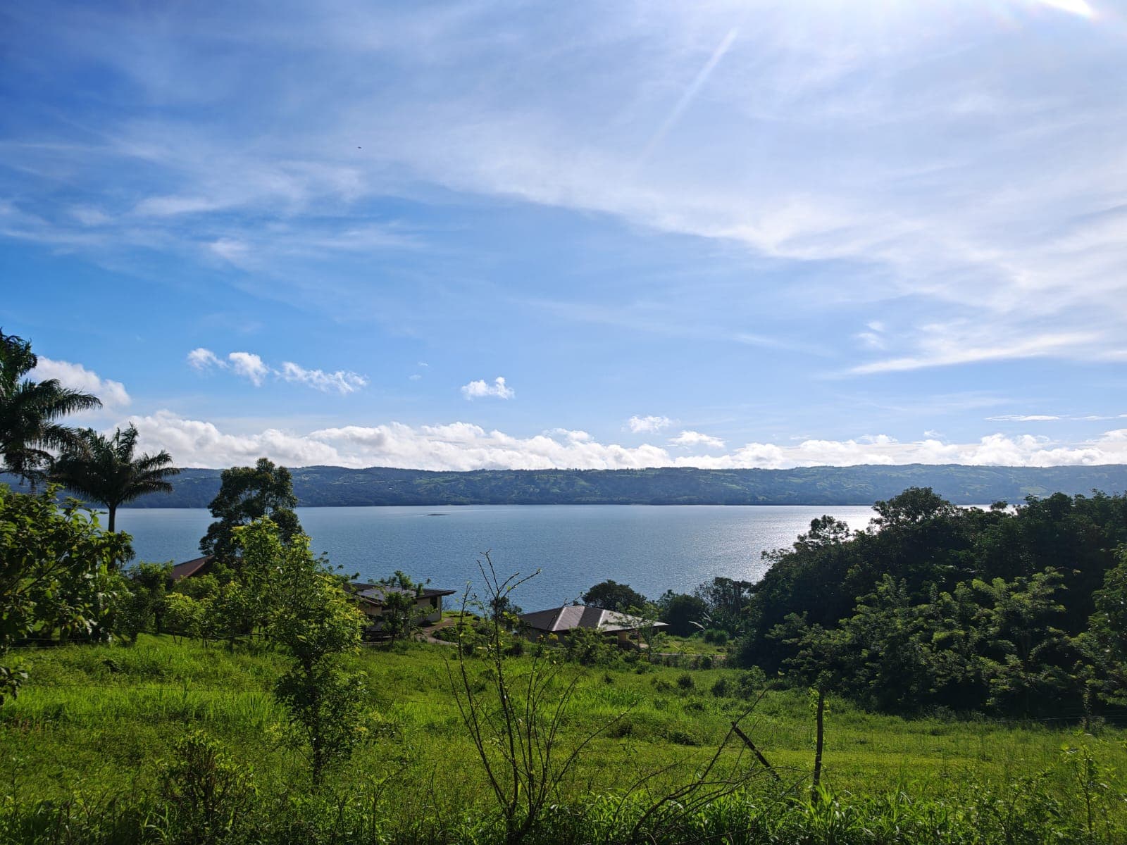 Beautiful 5,058 m² (1.25-Acre) Lot w/ Lake & Volcano View In Tronadora