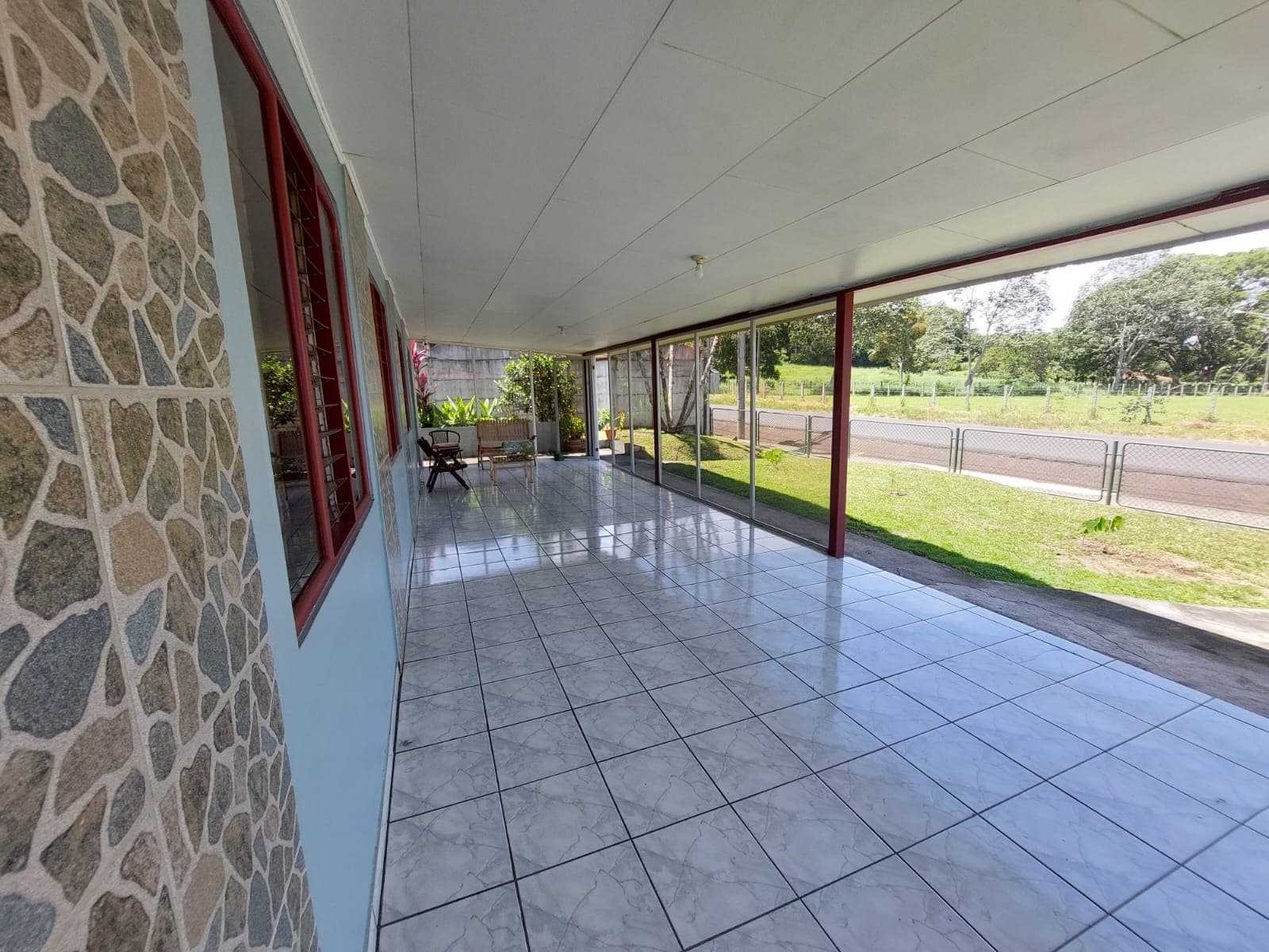 Lovely, 4 BD, 2 BA Home +  Independent 2 BD, 1 BA Rental Unit Near Lake Arenal - 3