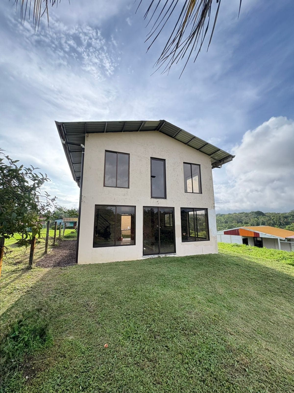 Modern Two-Story Home with Bright, Open Spaces & Room for Expansion