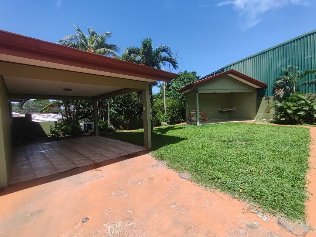 Lovely Home, 3 Bedrooms 2 Bathrooms In Downtown Tilarán - 4