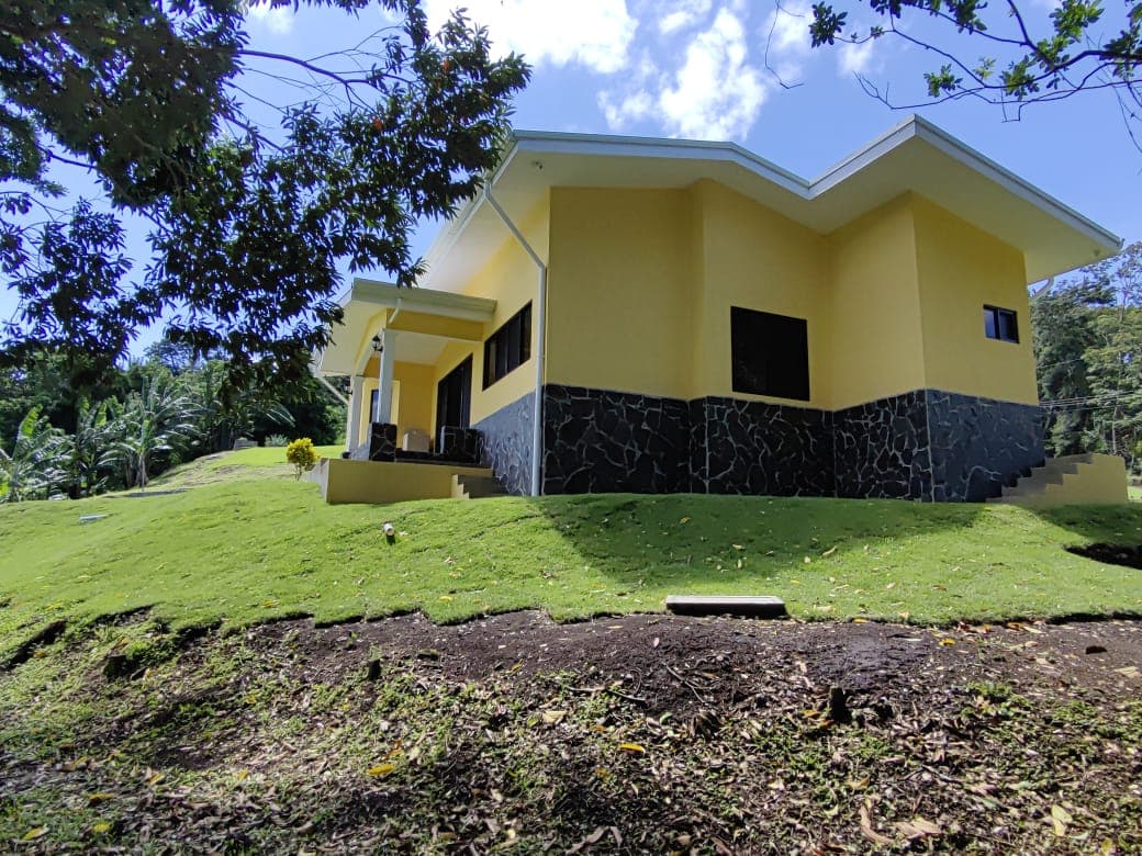 BRAND NEW,Furnished, Turn-Key, 2 BD/2 BA Home w/ Stunning Views of Lake Arenal - 5