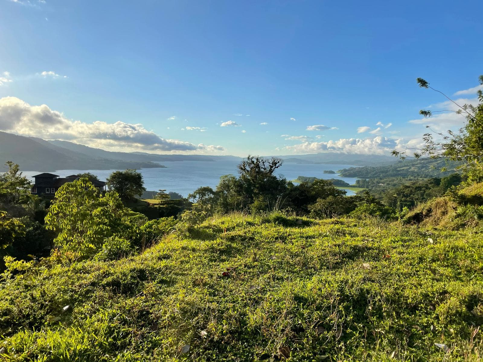 33,691 m² property with Amazing Views and Private Waterfall in La Union 