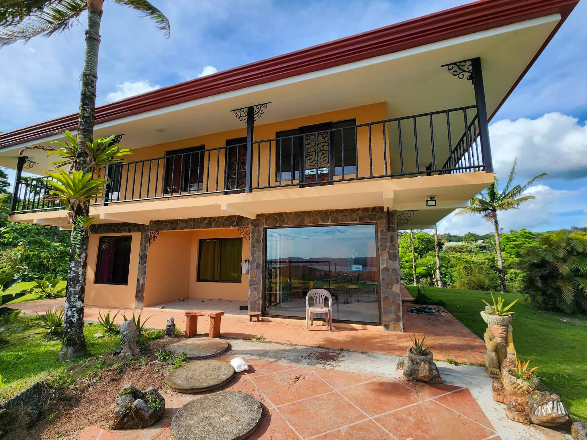 Lake view Residence 6 BD/5BA with Commercial Opportunity