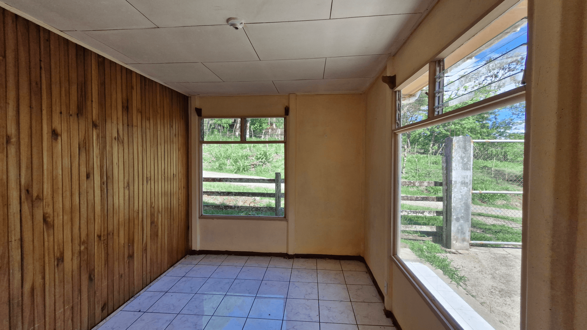 Lovely Home 4BD/2BA With Wind farms views in Parcelas de Quebrada Azul  - 5