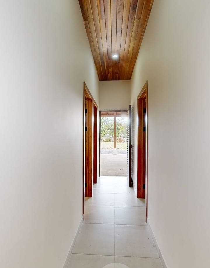 Charming Home 2BD 2BA in a Quiet Neighborhood Near Lake Arenal Park - 5