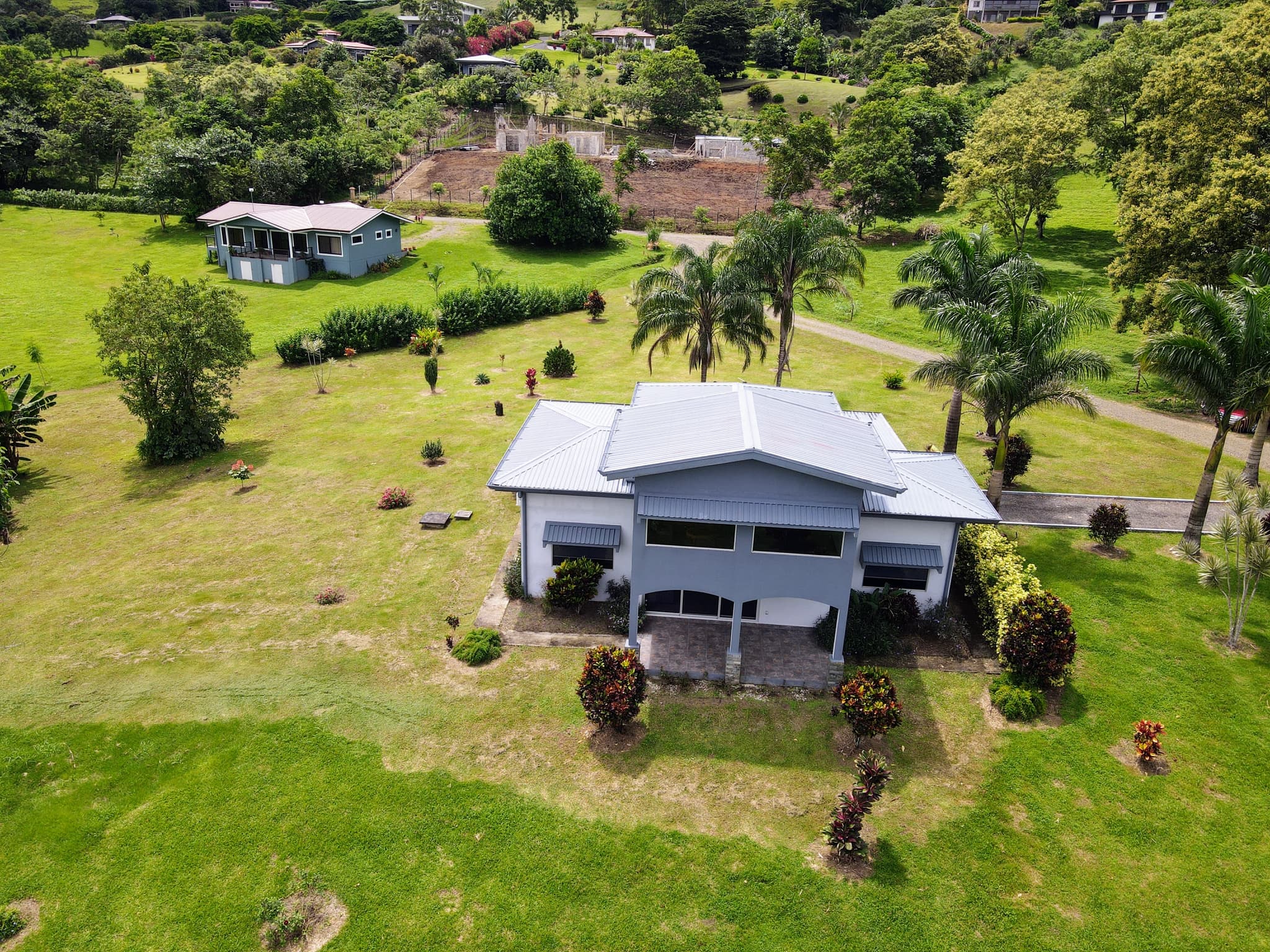 Stunning 2-Bedroom Home with Breathtaking Views of Lake Arenal & Arenal Volcano  - 5
