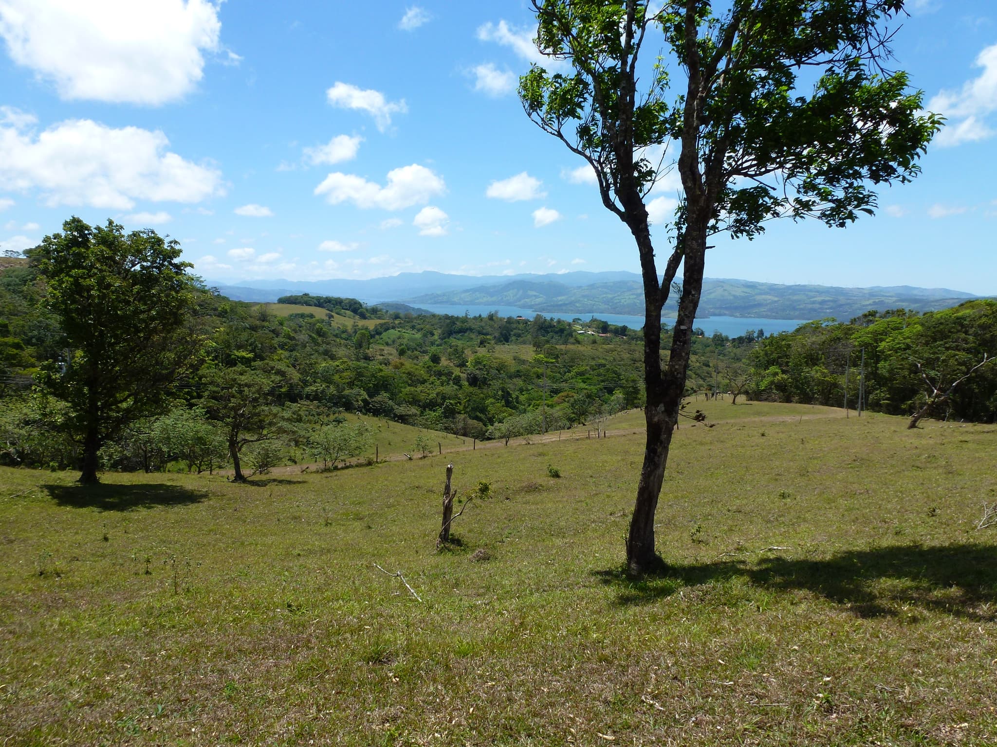 2.26 Acre Lot with Stunning Views Of Lake Arenal and Volcano in Nuevo Arenal 