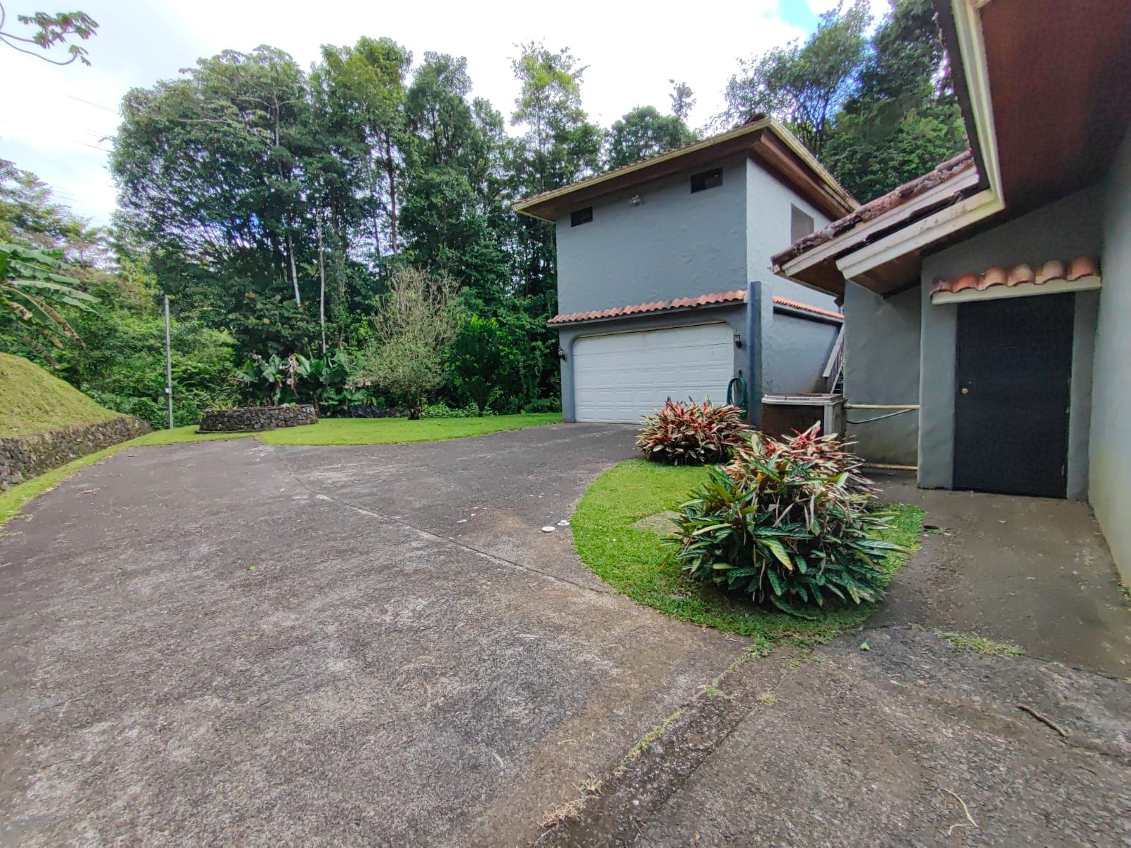 Hacienda Style 2BD/2.5BA + Office + Apt in Gated Community - 5