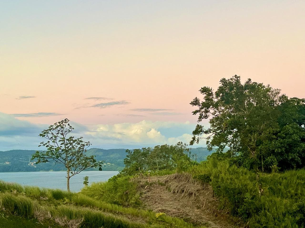 Expansive 5,077 m² Lot with Spectacular Lake, Volcano, and Mountain Views  - 2