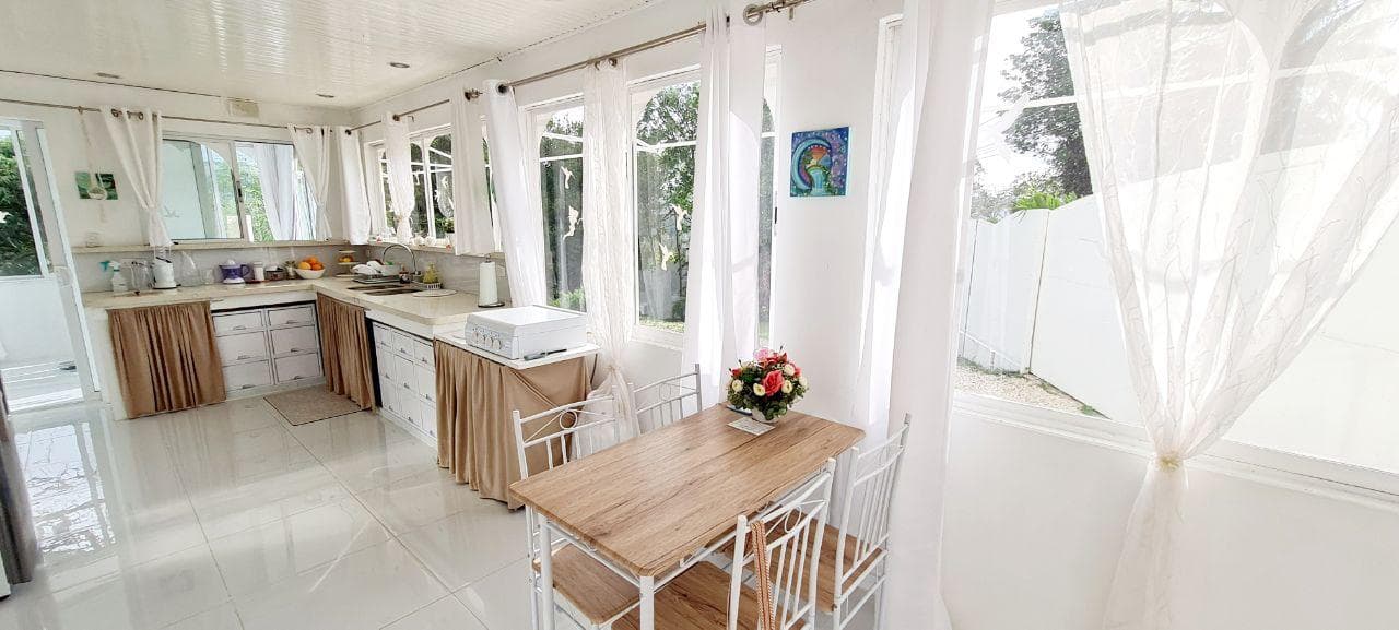 Lakeview Home 4BD 2BAw/ Lake Access, Development Potential & BMW  - 4