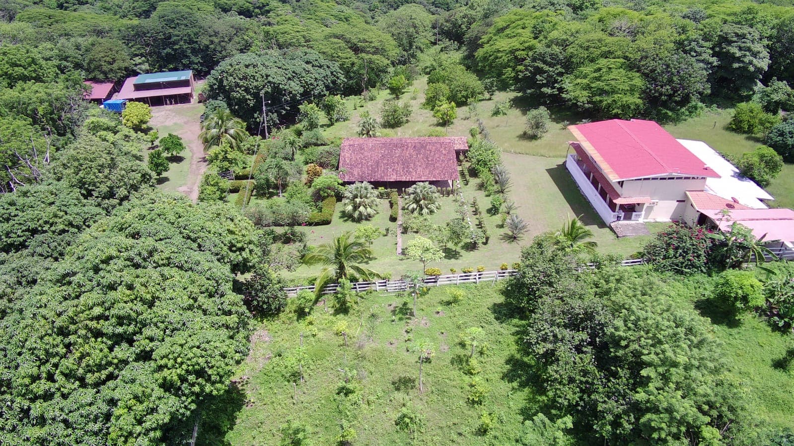 450-Hectare Estate w/ Nature Reserve, Three Homes & Rivers in Guanacaste