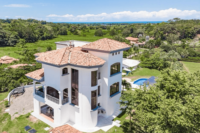 Elegant Furnished Home with Pool and Rancho Near the Beach  - 3