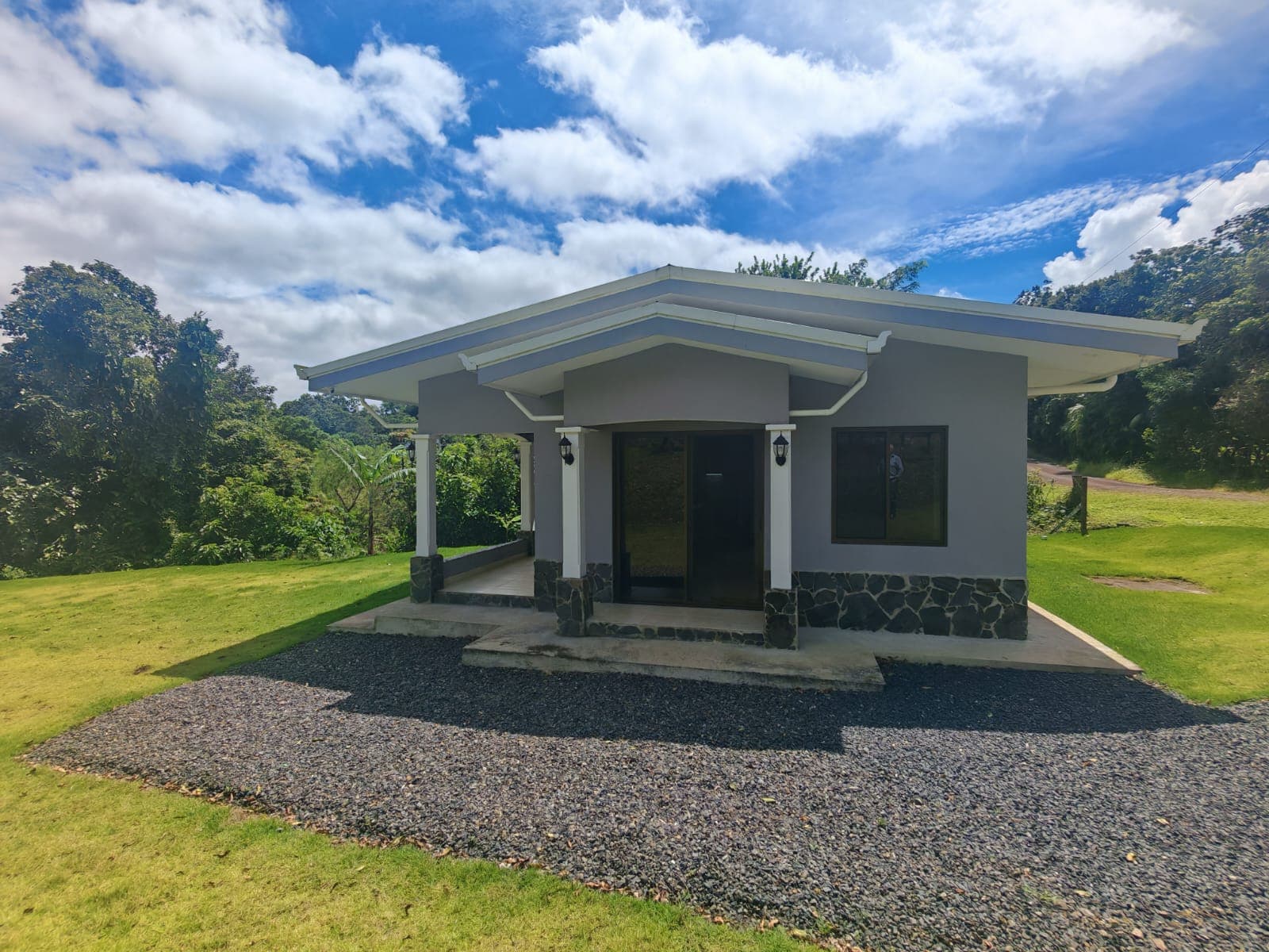 Cozy Modern Home 2BA 1BA with Lake and Mountain Views in San Luis - 5