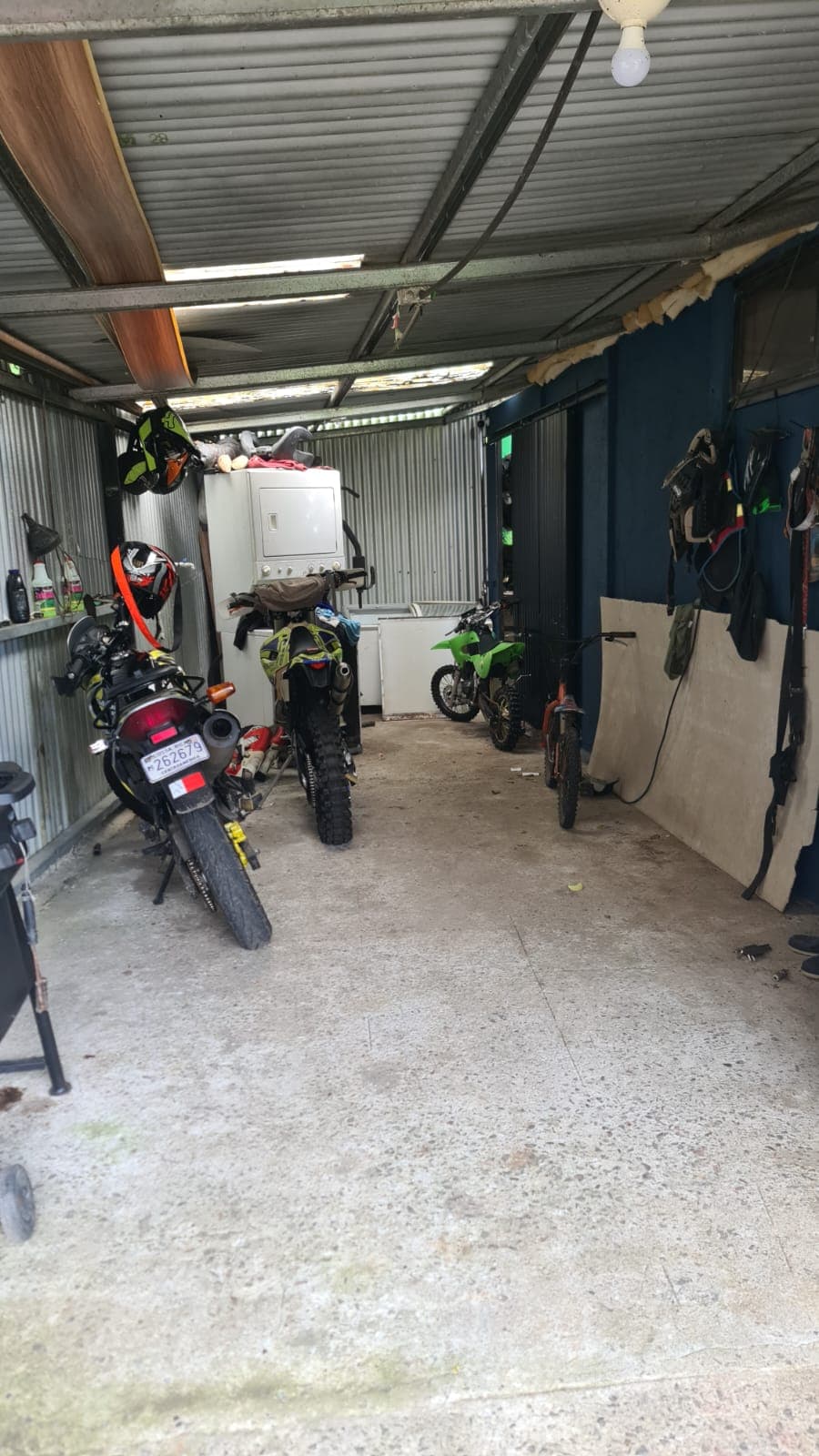 Modest, 4 Bedroom 2 Bathroom house Lake View in Nuevo Arenal - 5