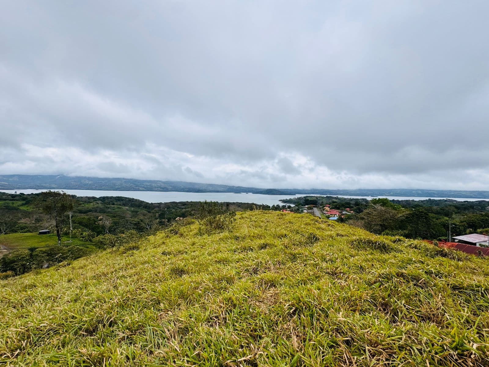 24,461 m² Lot with Lake Arenal Views in Cinco Esquinas, Tilarán - 5