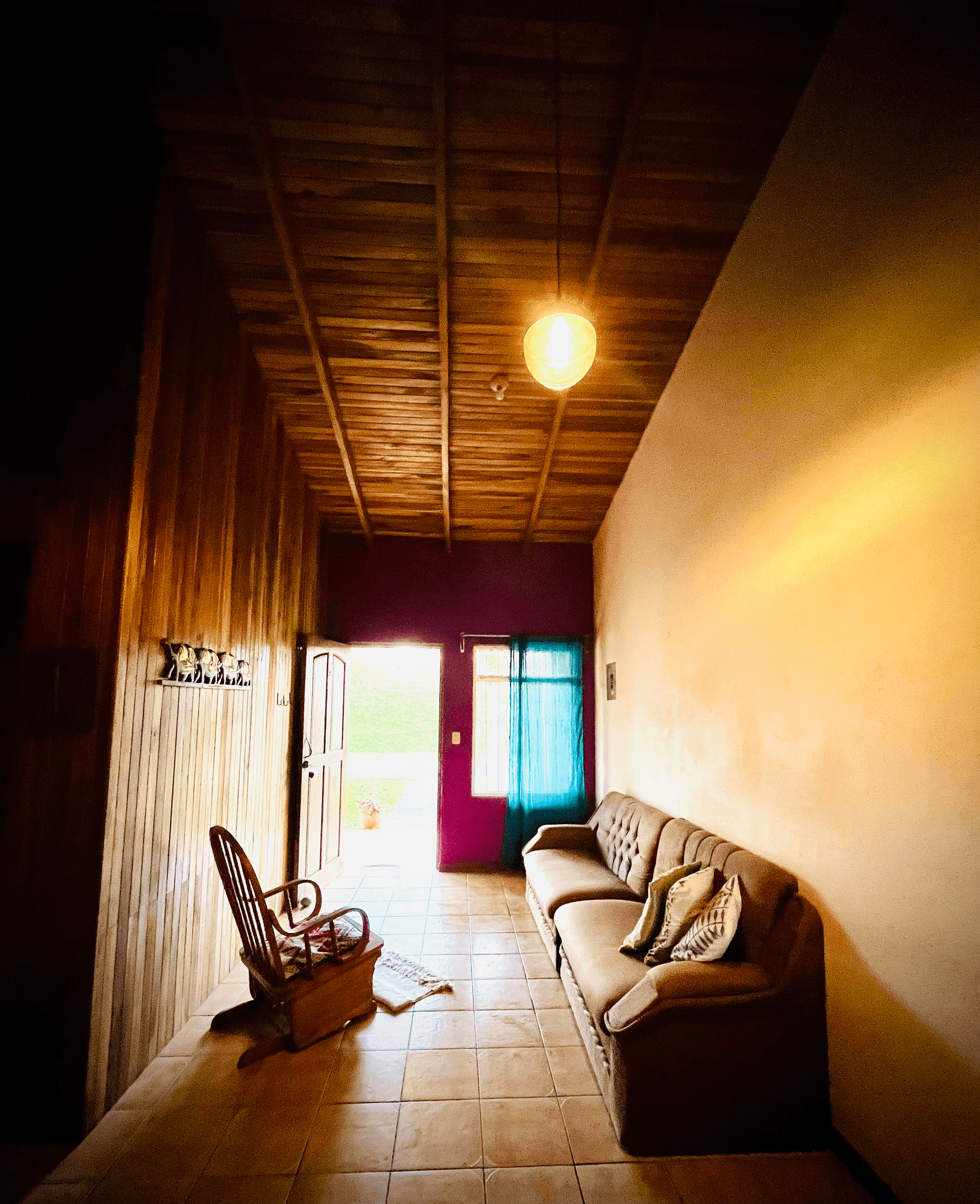 Cozy, 2BD/1BA House walking Distance to Downtown Nuevo Arenal - 3