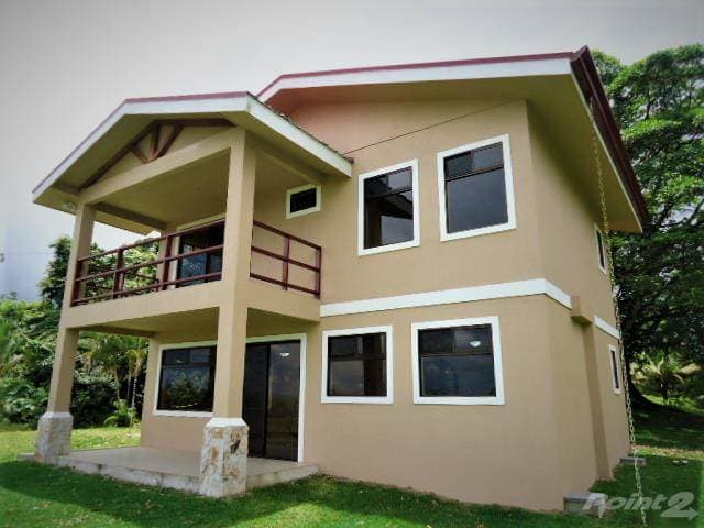 Spacious Two-Story House 3BD 2BA with Lake Arenal Views in Nuevo Arenal - 3