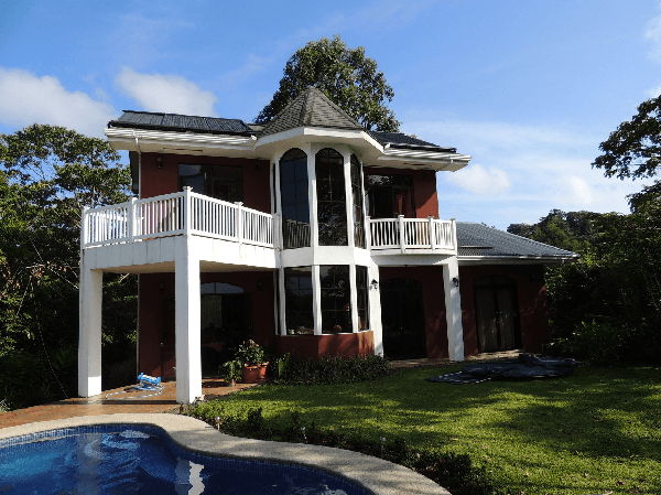 Beautiful 2BD, 2.5 BA Home in Gated Community with Lake and Volcano View 