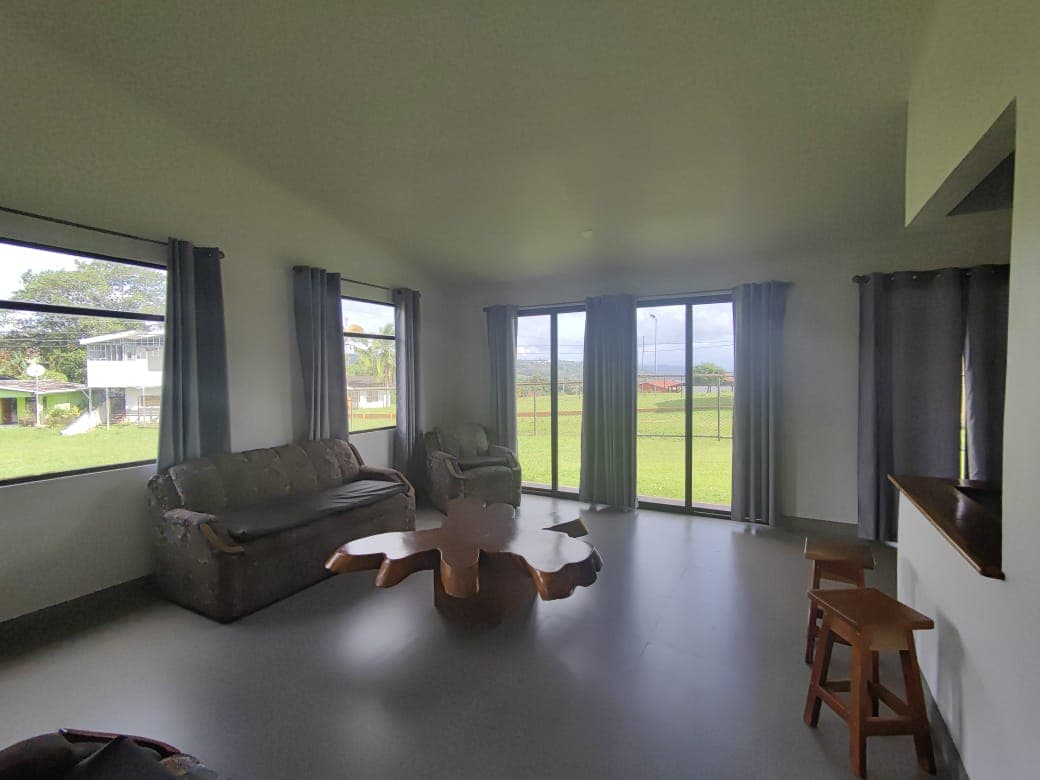 Lovely 3BD, 2BA Lake & Volcano View Home Walking Distance to Everything