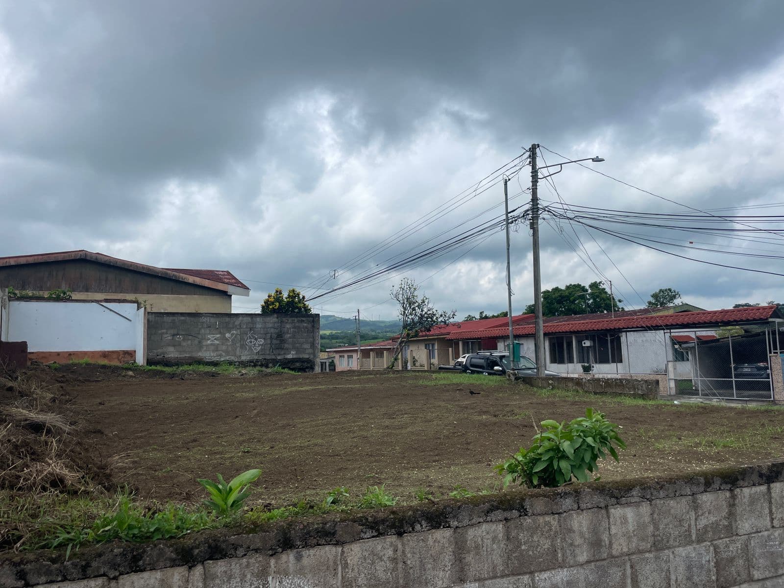 Lot of 294 M2 (0,07 Acre)  with mountain in downtown Tilaran  - 5