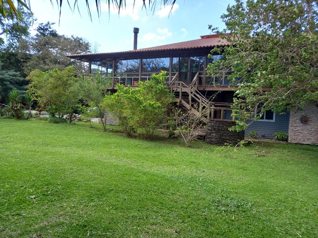 Tranquility Defined – Stunning Home with Lake & Volcano Views on 8.2 Acres - 4