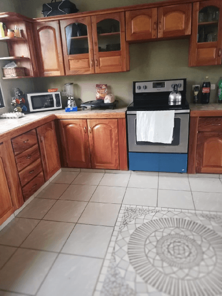 Beautiful 2BD, 2.5 BA Home in Gated Community with Lake and Volcano View  - 5