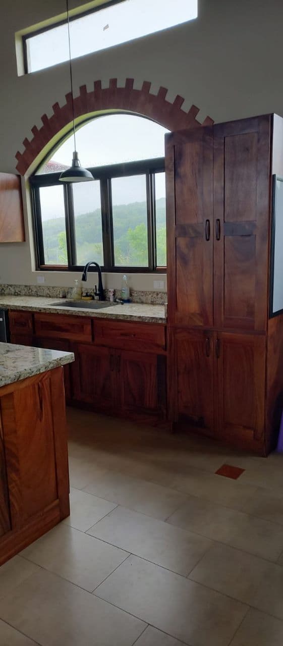 Luxury 2 Bedroom / 2 Bathroom Home W/  Stunning Lake & Volcano Views - 4