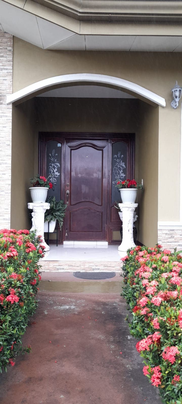 Beautiful, 3 BD/ 2 BA Home in on of Tilaran’s most Desirable Neighborhoods  - 3