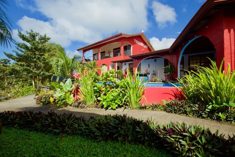 Boutique Hotel and Restaurant Between La Fortuna and Nuevo Arenal