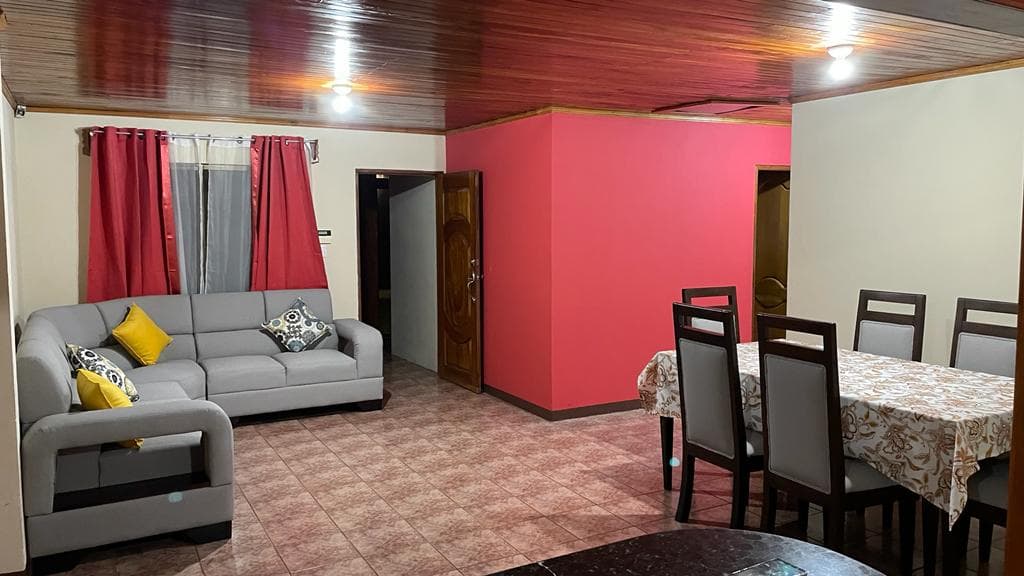 Furnished House W/Pool/Office Area - 3 BD/2BA - W/Utilities  - 3