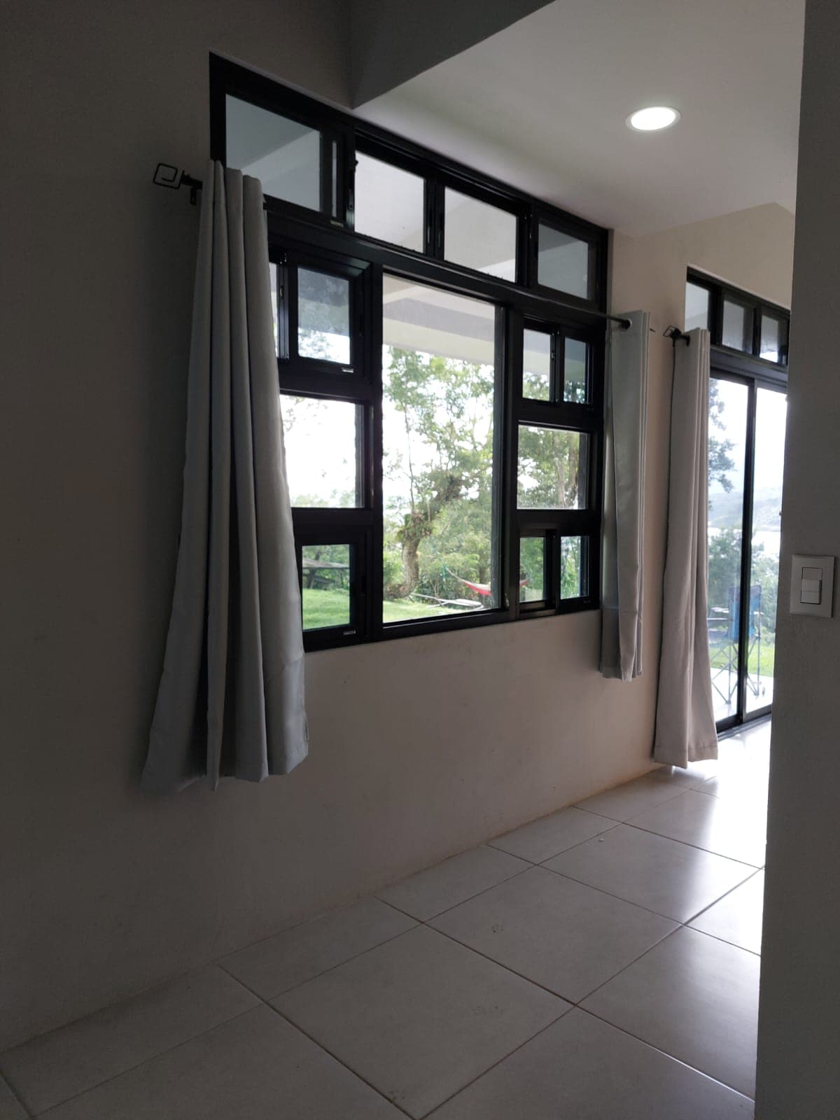 Cozy,1BD/1BA Lake view Apartment with Private Lake Access in Tronadora  - 4