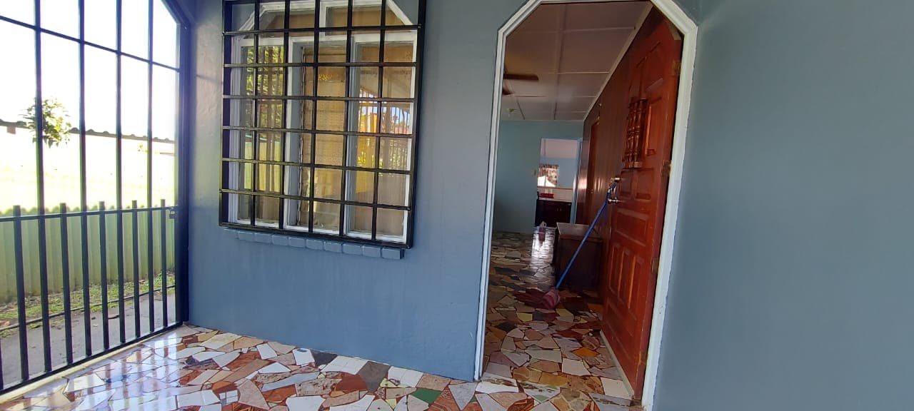 Furnished, 2 Bedroom,1 Bathroom House near Lake Arenal in San Luis 