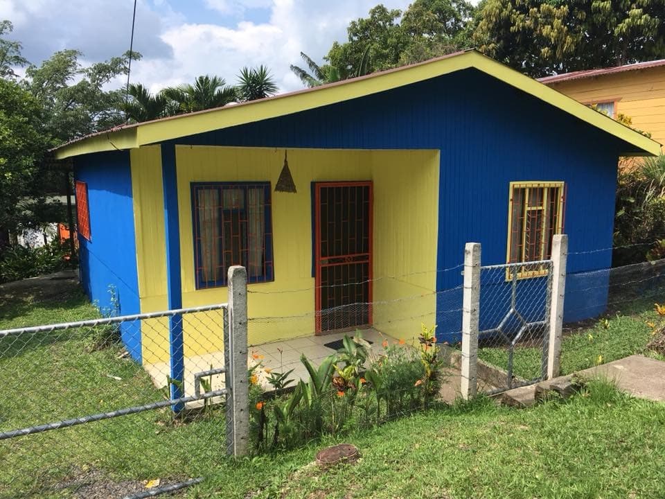 Cozy, 2 Bedroom,1 Bathroom Near Lake Arenal in Tronadora