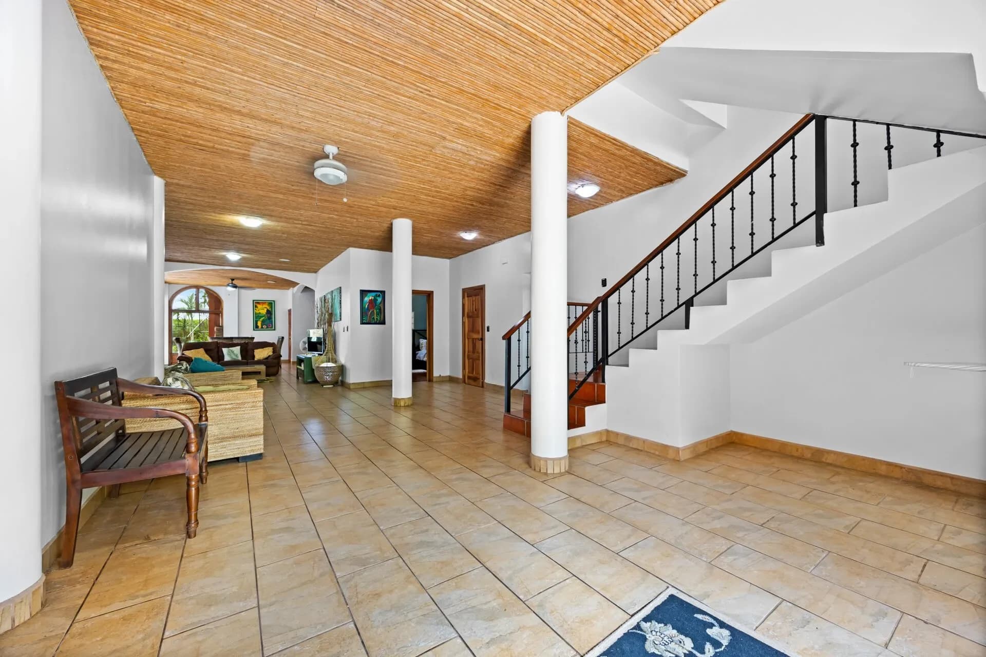 Casa de Sueños for sale: A Beachfront Paradise in Playa Potrero - 4