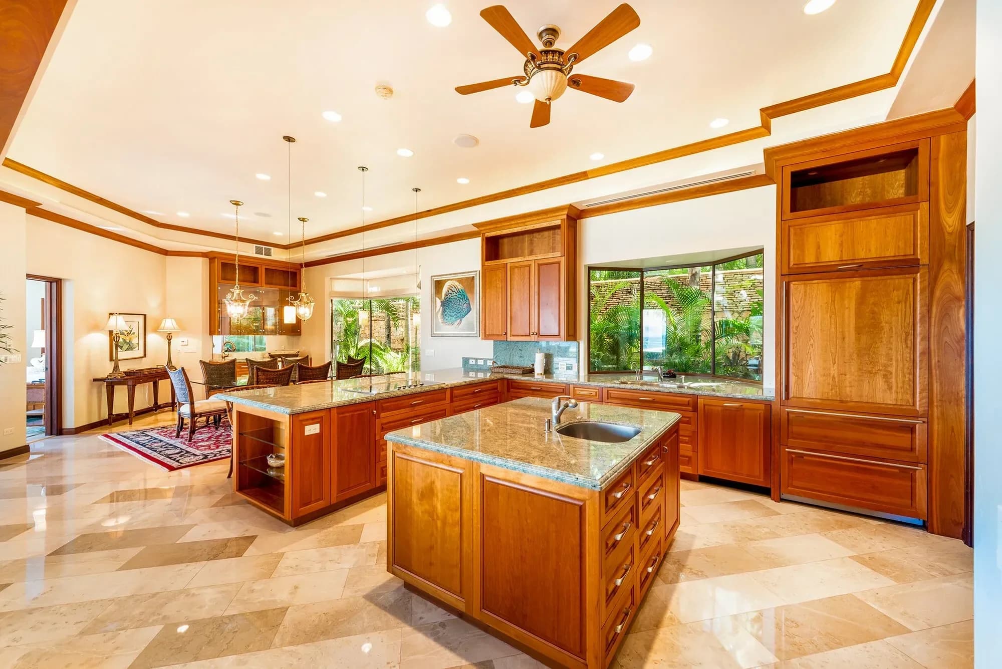 Palm #33: Titled beachfront property in the heart of Flamingo for sale - 5