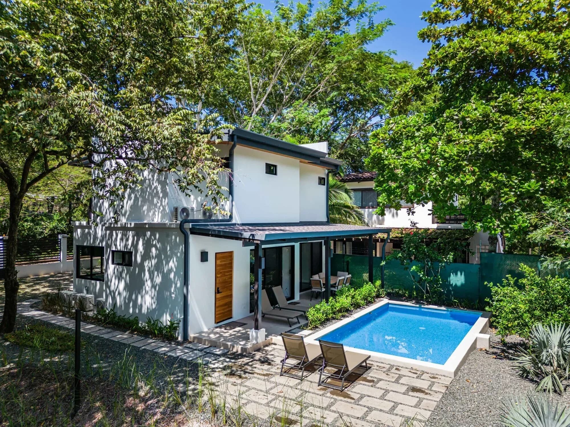 The Shaka house - 3 bedroom villa with pool near the beach in Playa Grande - 2