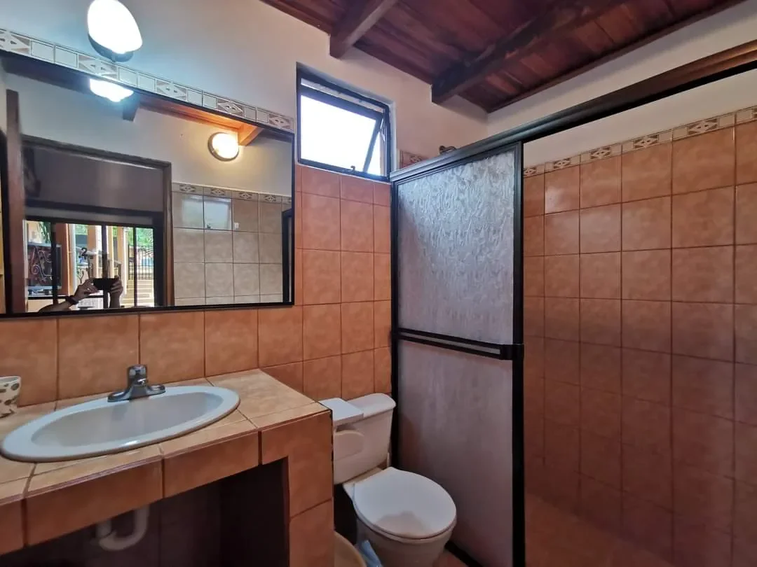 Unique private 3 bedrooms villa a few minutes walk to Playa Tamarindo